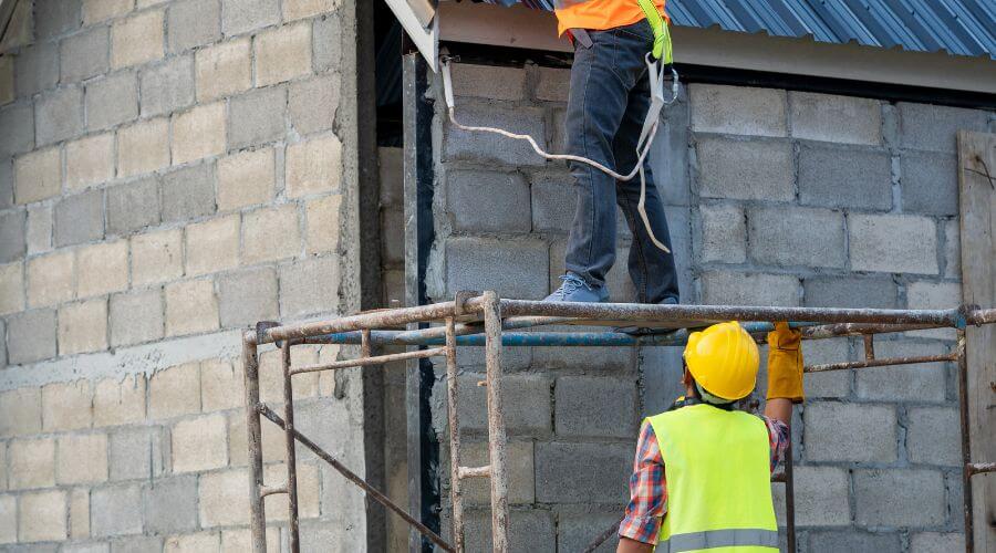 Expert top industrial roofings services in Ferndale, MI